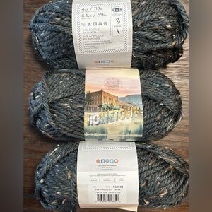 Lion Brand Hometown Yarn in San Francisco Tweed